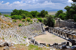 priene antik tiyatro